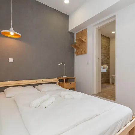 Hostal Dude Figueira da Foz