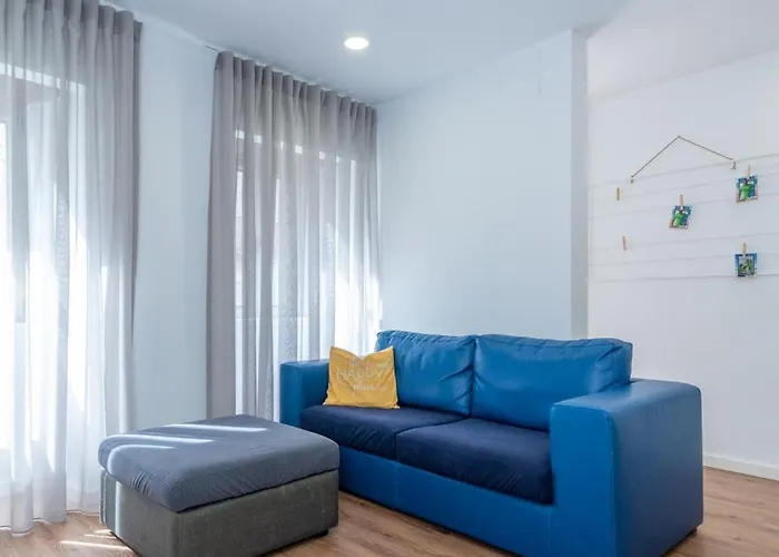 Dude Хостел Фигейра-да-Фош